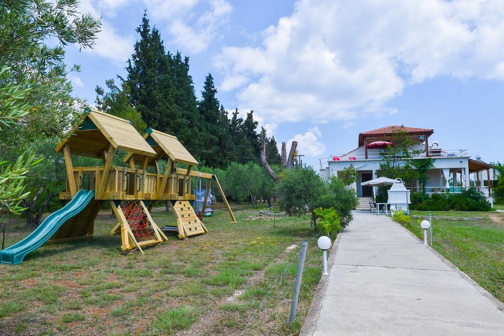Agios Mamas Resort Неа Потидея Екстериор снимка
